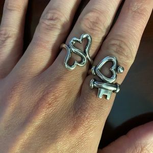 James Avery rings